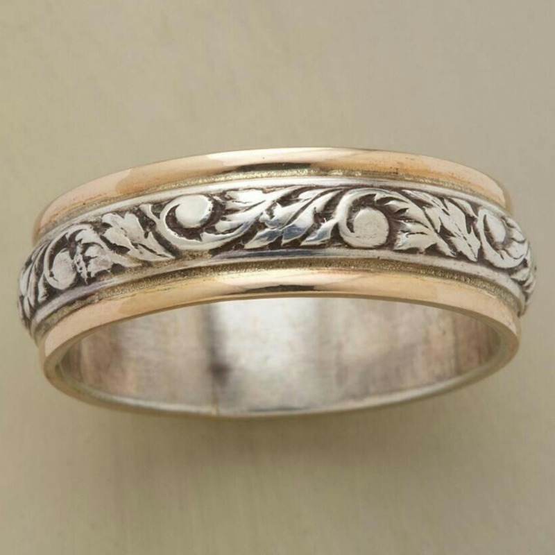 Boho Chic Two-Tone Floral Etched Ring
